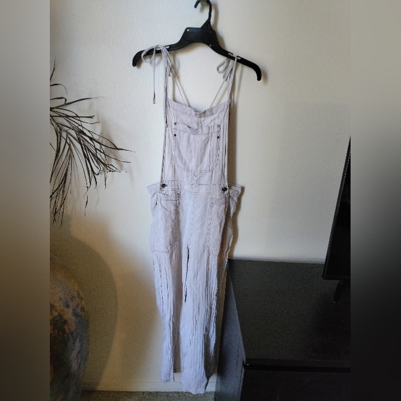 Free People Women's Natural Sights Overalls Linen Blend Size Small - Picture 4 of 12